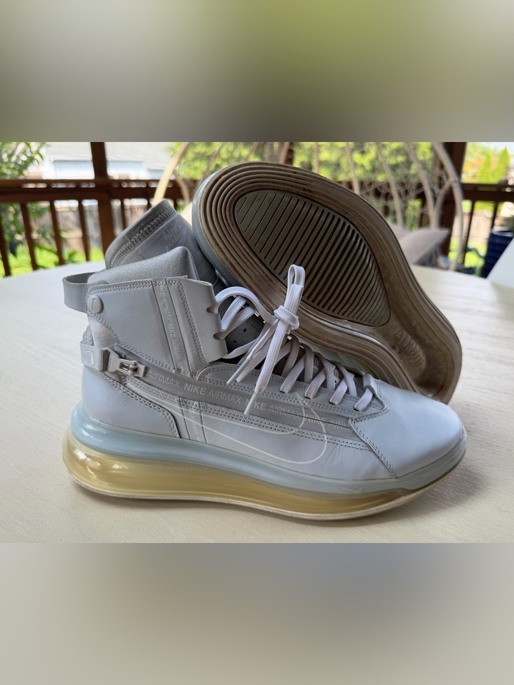 Size 10 - Nike Air Max 720 Saturn Pure Platinum - Picture 3 of 11